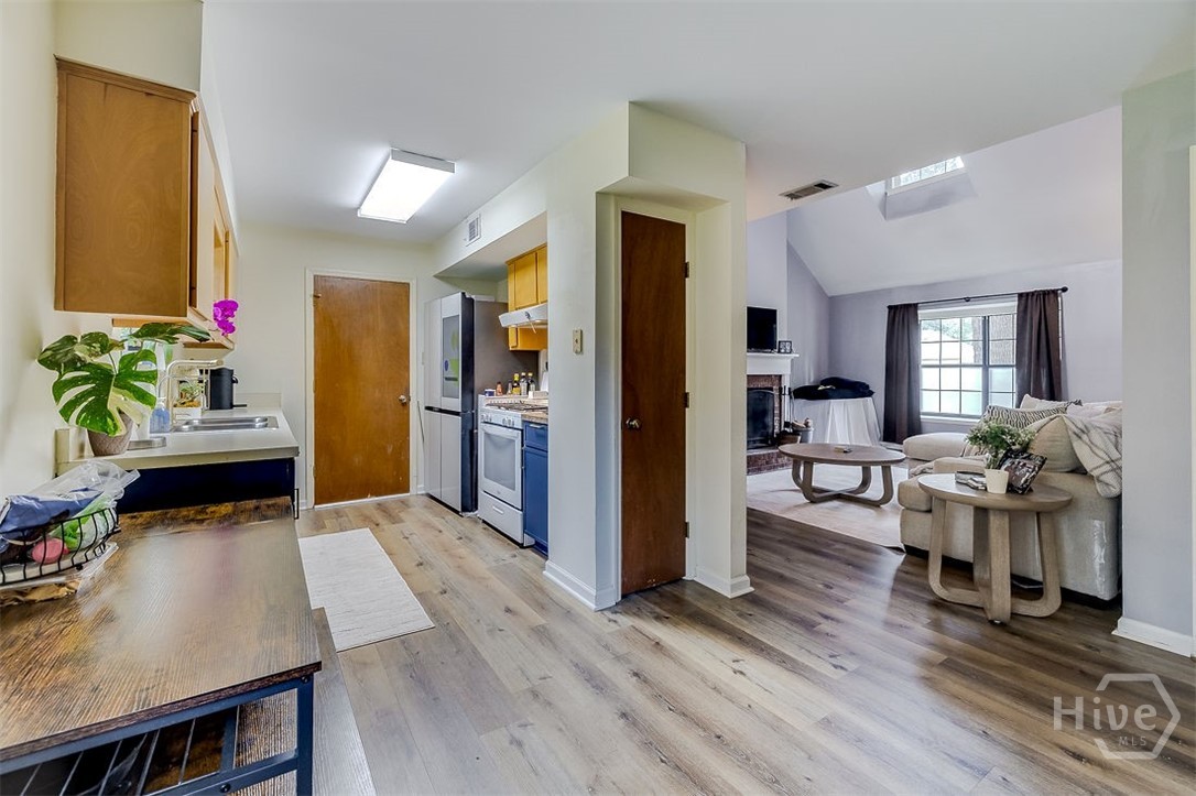 7 Bitterroot Lane Property Photo 16