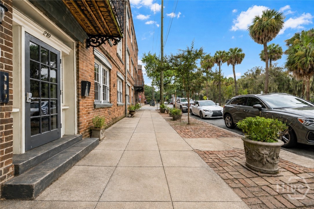 219 Abercorn Street D1 Property Photo 2