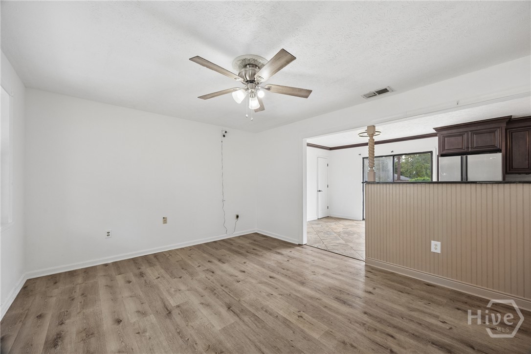 133 Greene Drive Property Photo 4