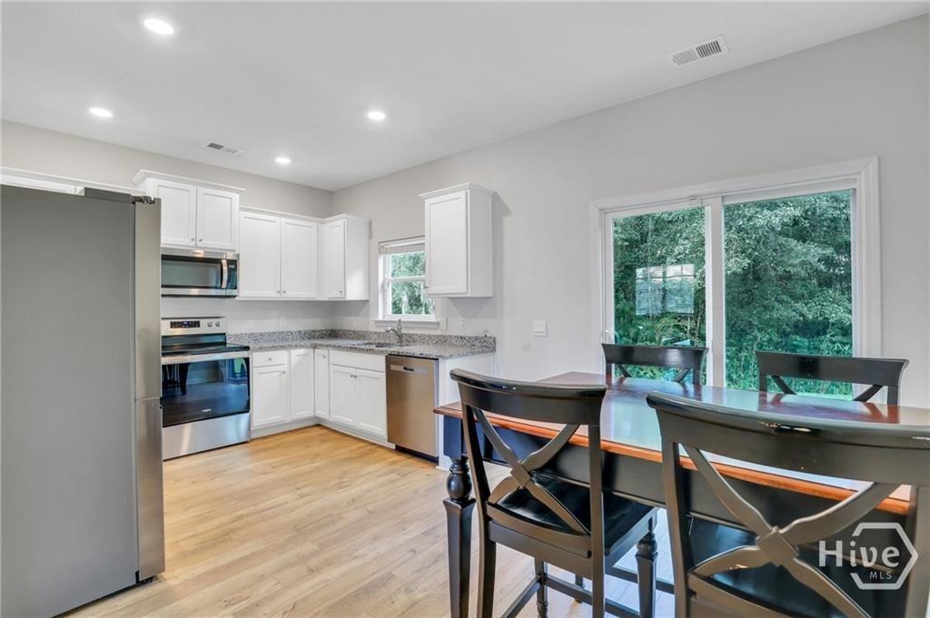 2 Coby Lane Property Photo 8