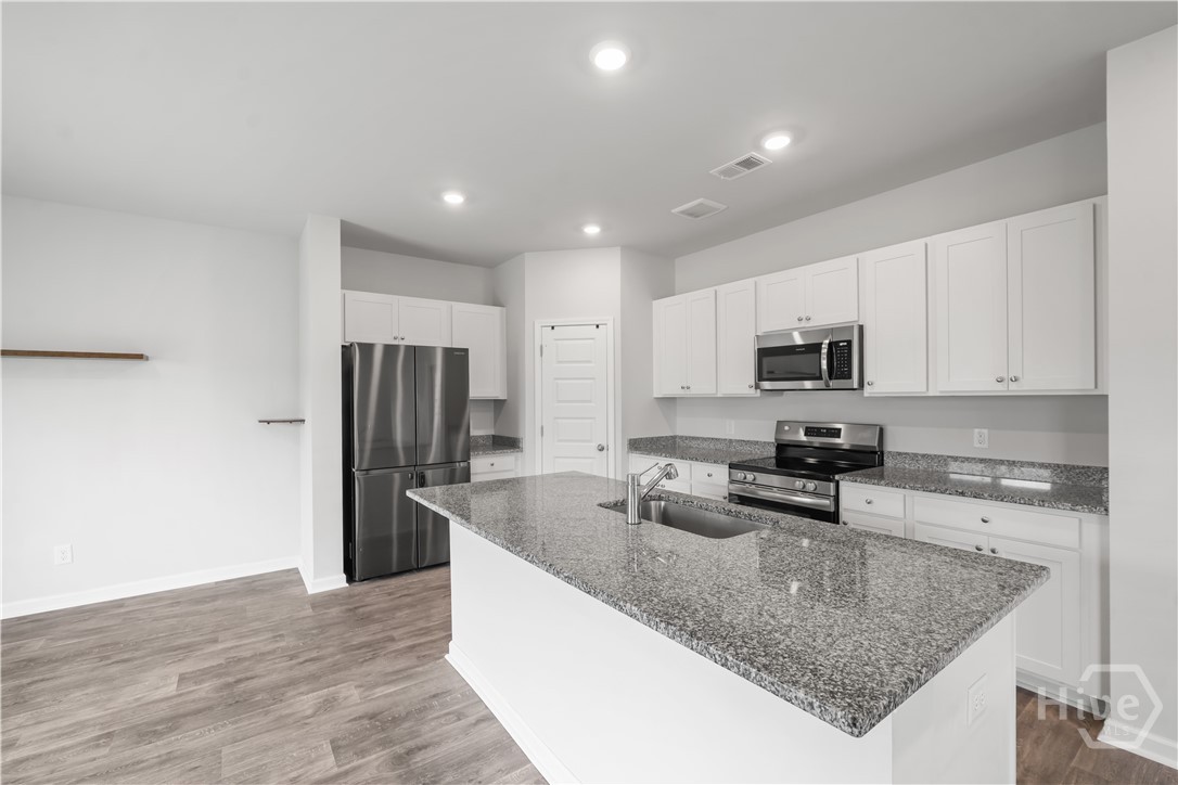 102 Hydrangea Way Property Photo 17