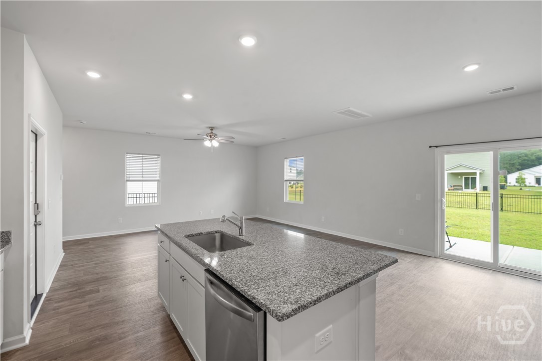 102 Hydrangea Way Property Photo 23