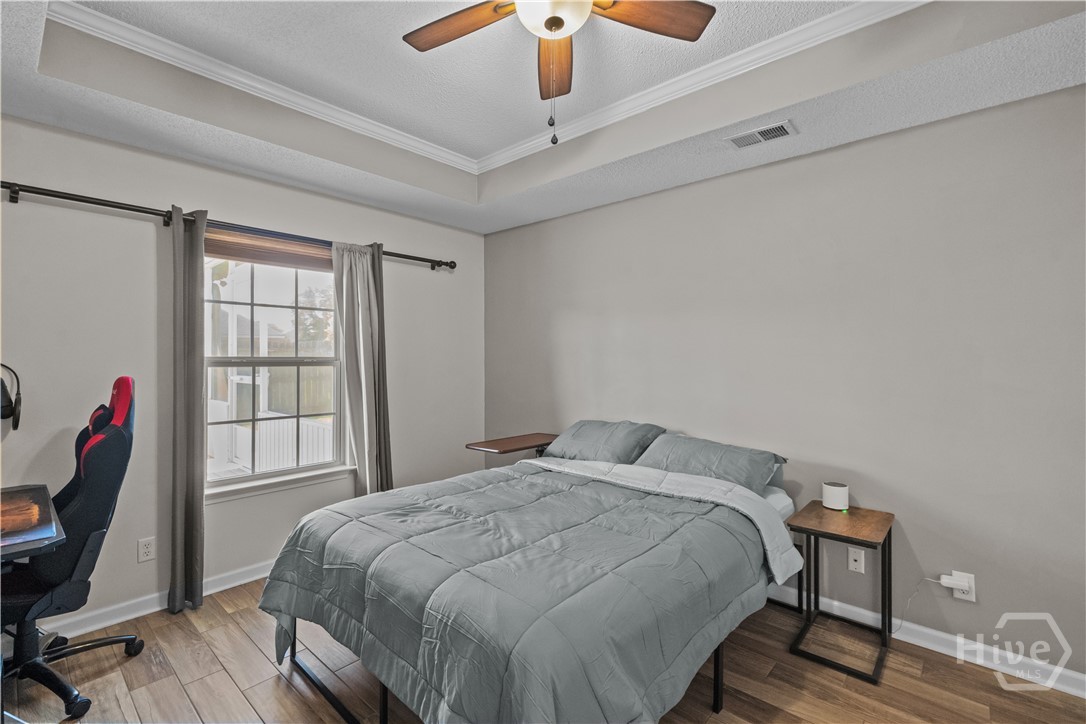 8 Rainier Lane Property Photo 15