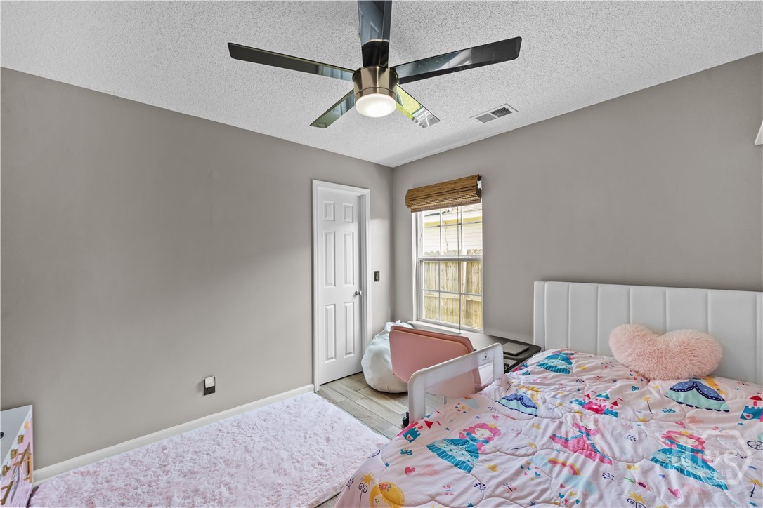 8 Rainier Lane Property Photo 26