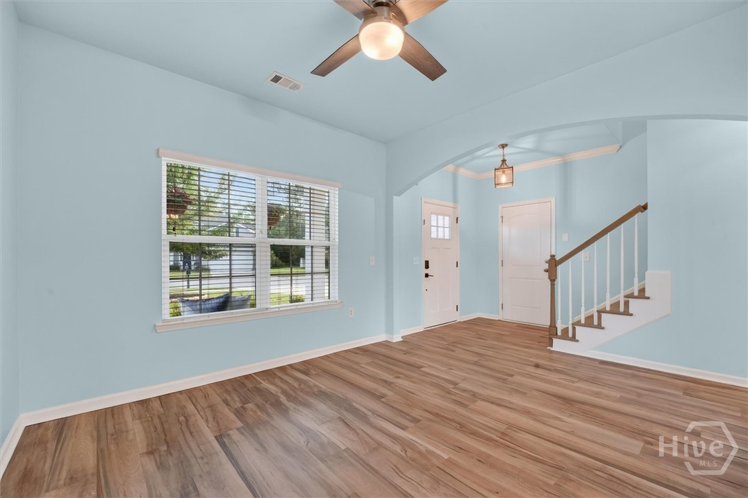 407 Sunbury Drive Property Photo 10