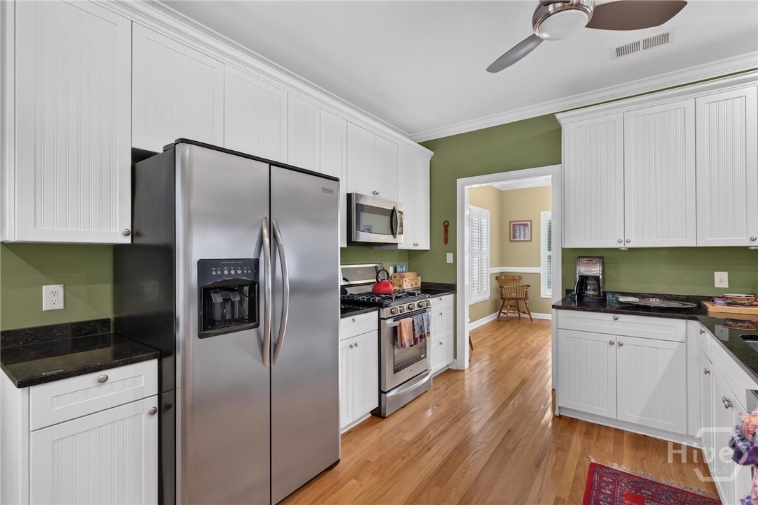 2 River Oak Lane Property Photo 18