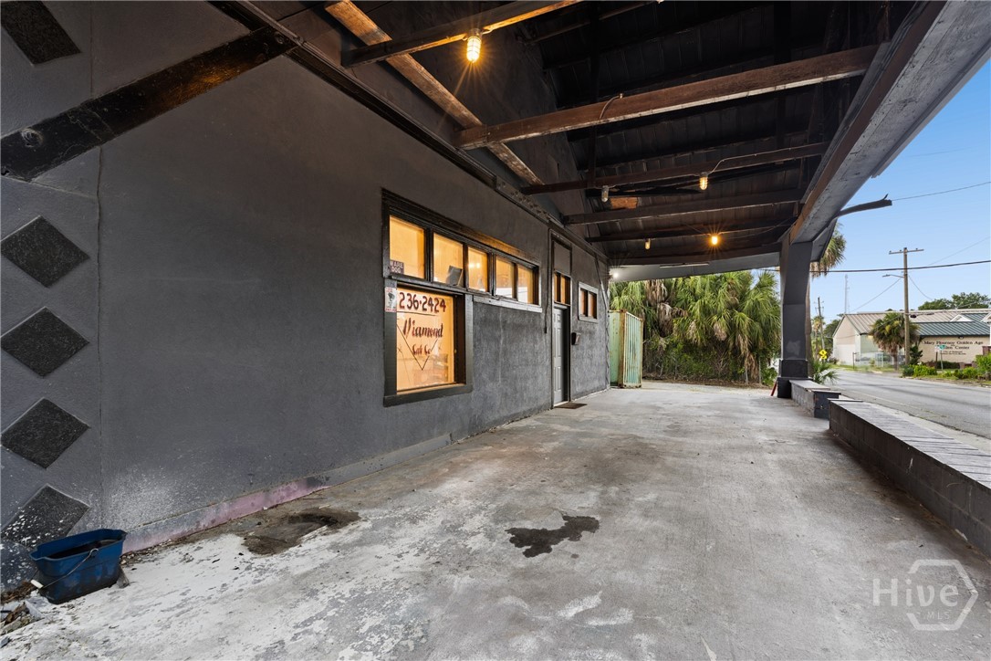 2210 Ogeechee Road Property Photo 4