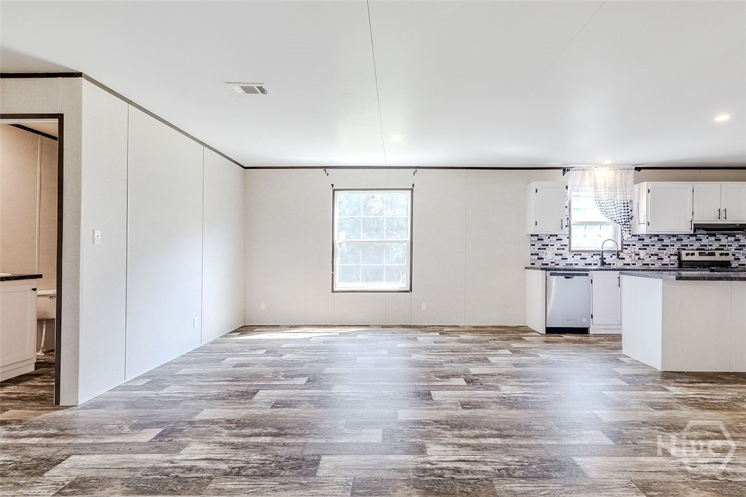 5599 Savannah Highway Property Photo 11