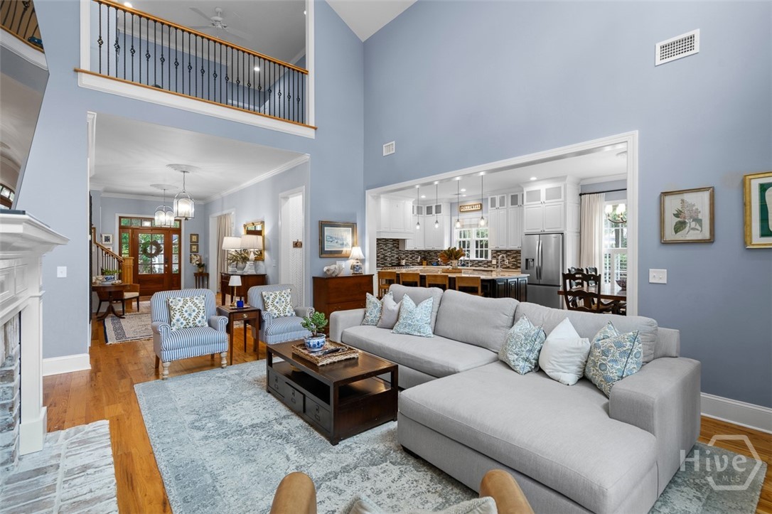 2 Lightenstone Court Property Photo 14