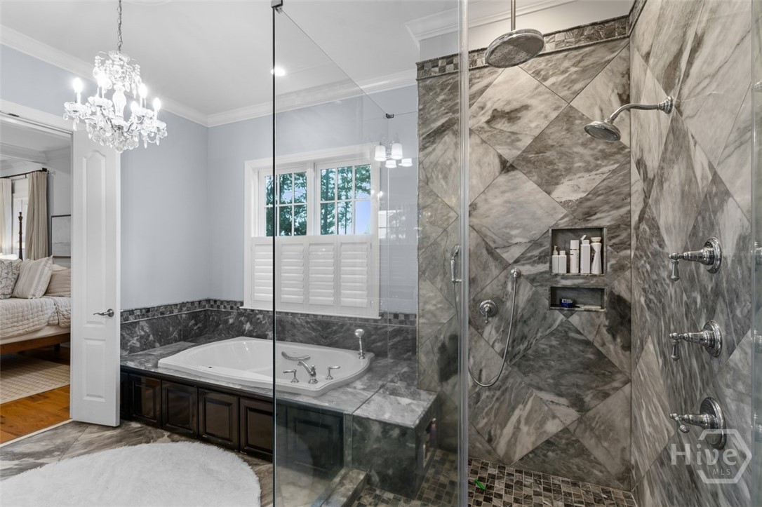 2 Lightenstone Court Property Photo 18