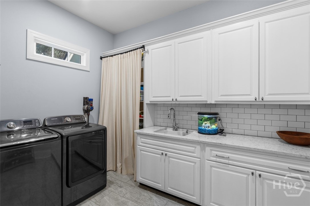 2 Lightenstone Court Property Photo 26