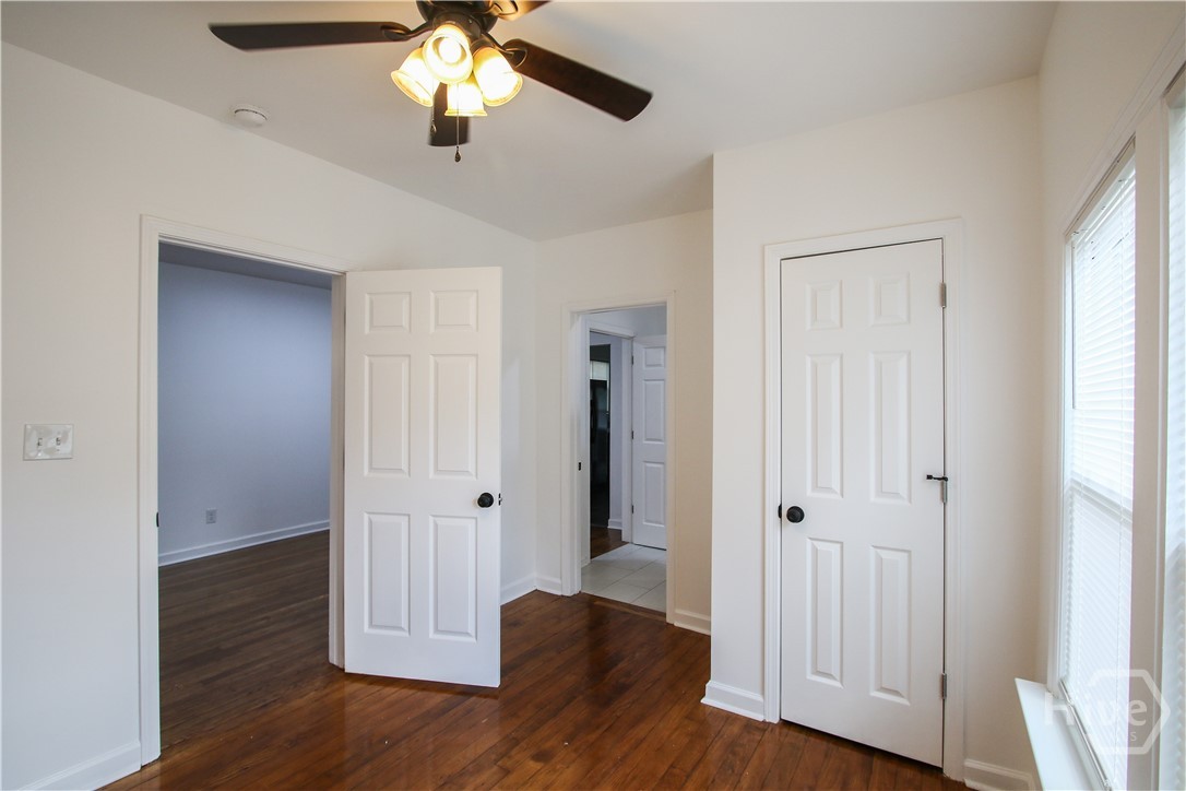 1904 E 51 Street Property Photo 30