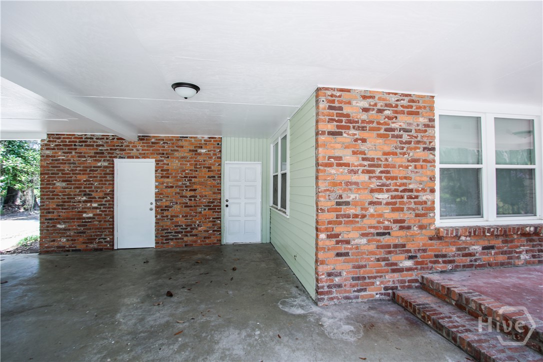 1904 E 51 Street Property Photo 33