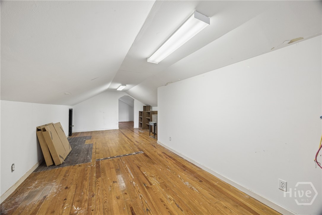 8829 Ferguson Avenue Property Photo 61