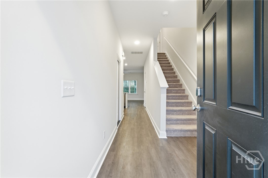 102 Hinesley Way Property Photo 2