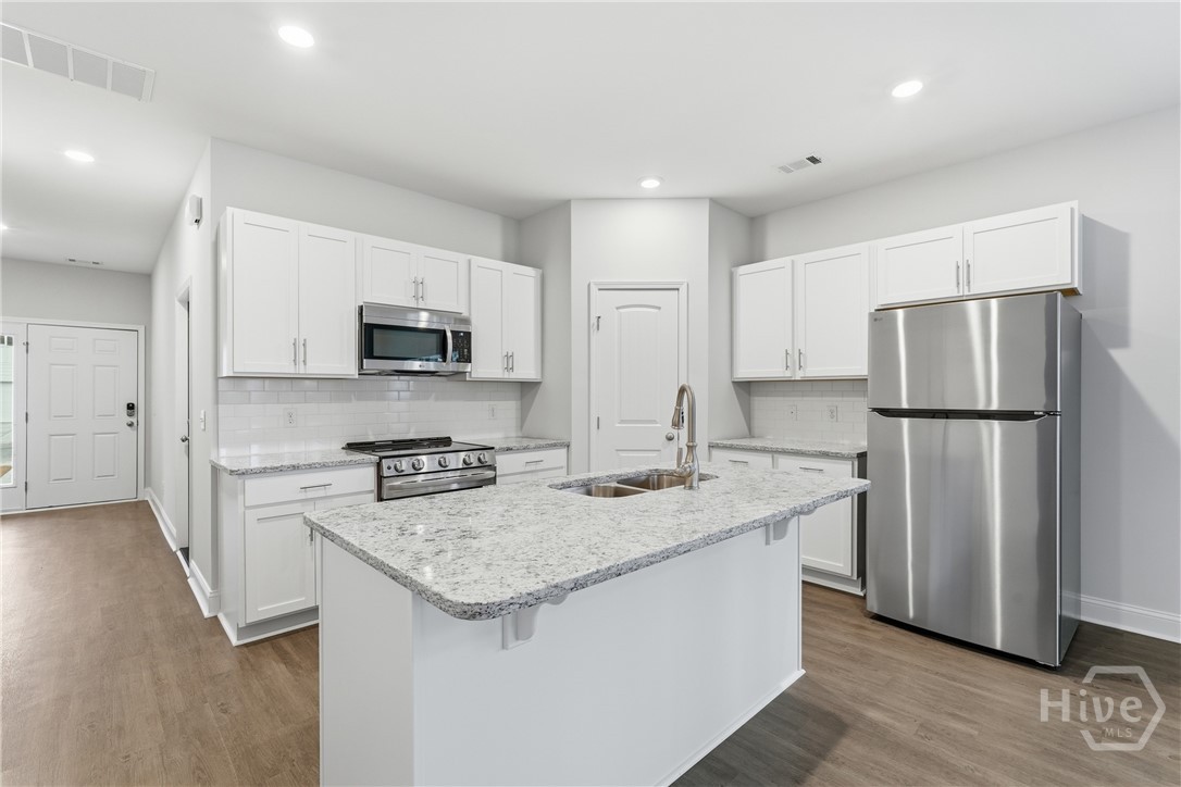 102 Hinesley Way Property Photo 10