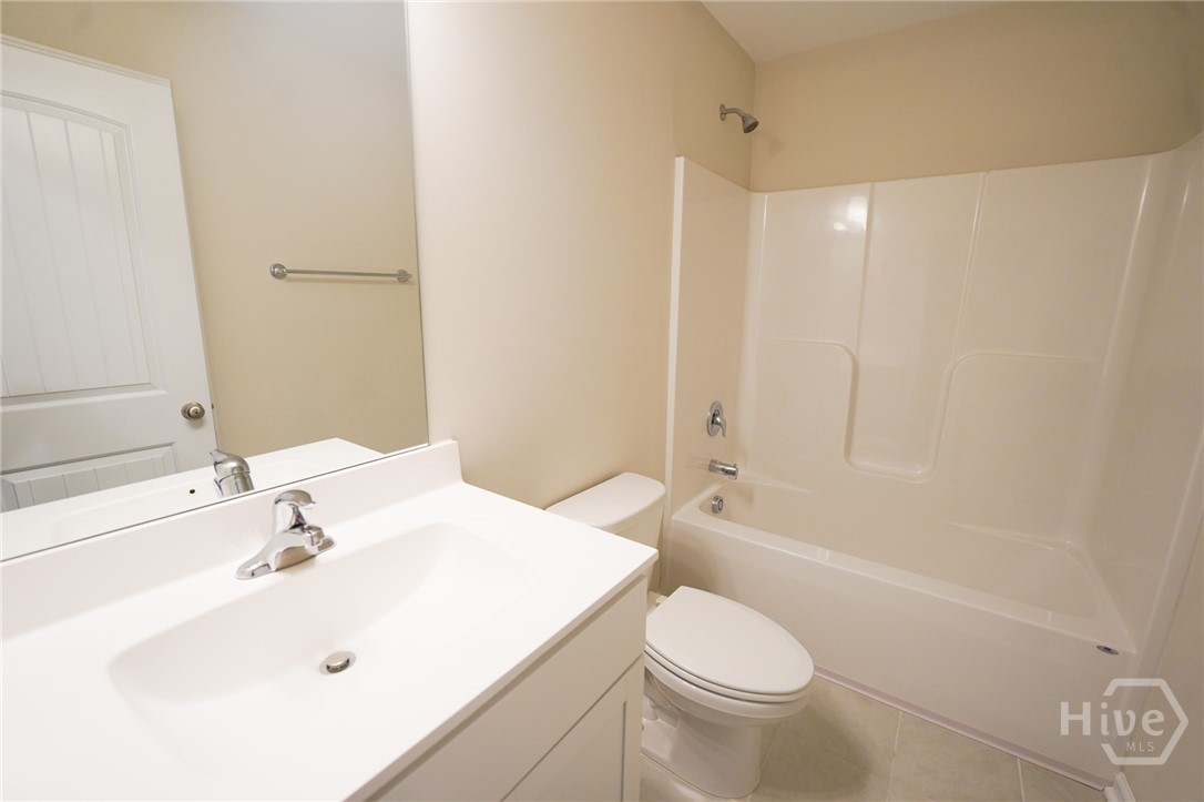 66 Swallow Tail Circle Property Photo 19