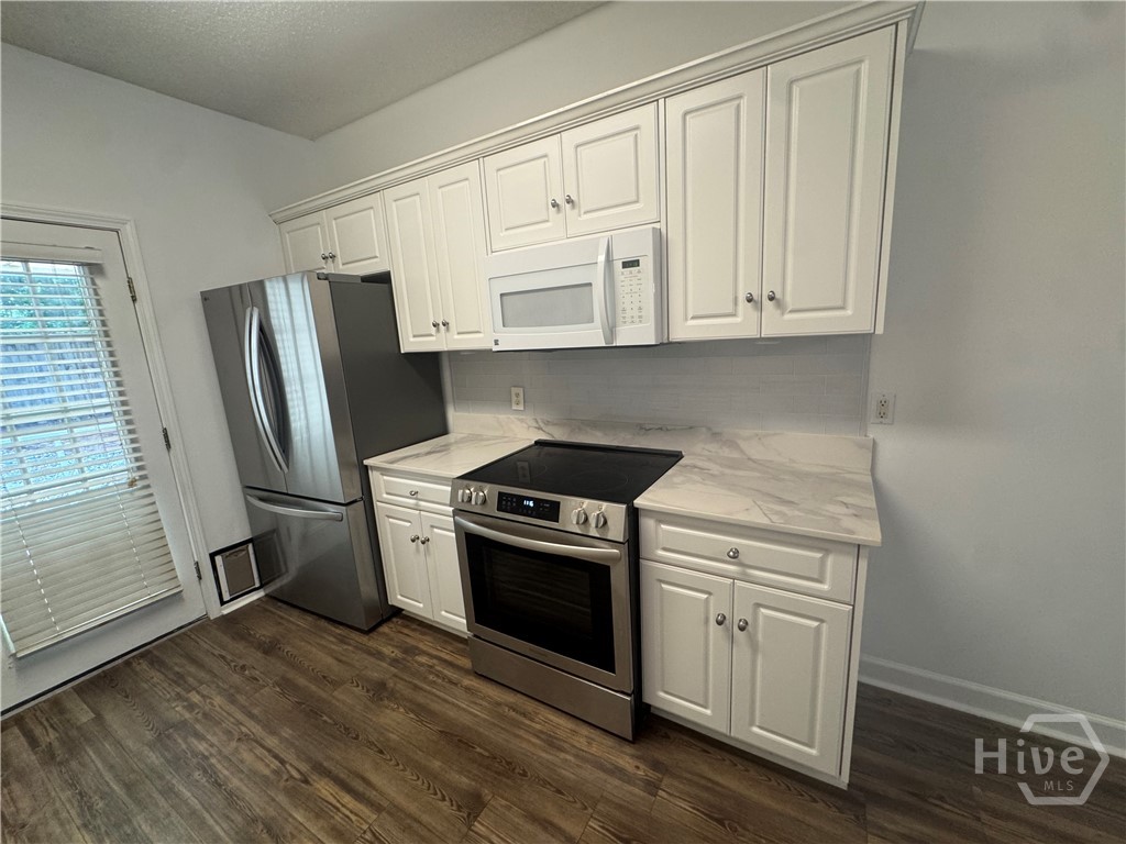 5 Kingslan Court Property Photo 10