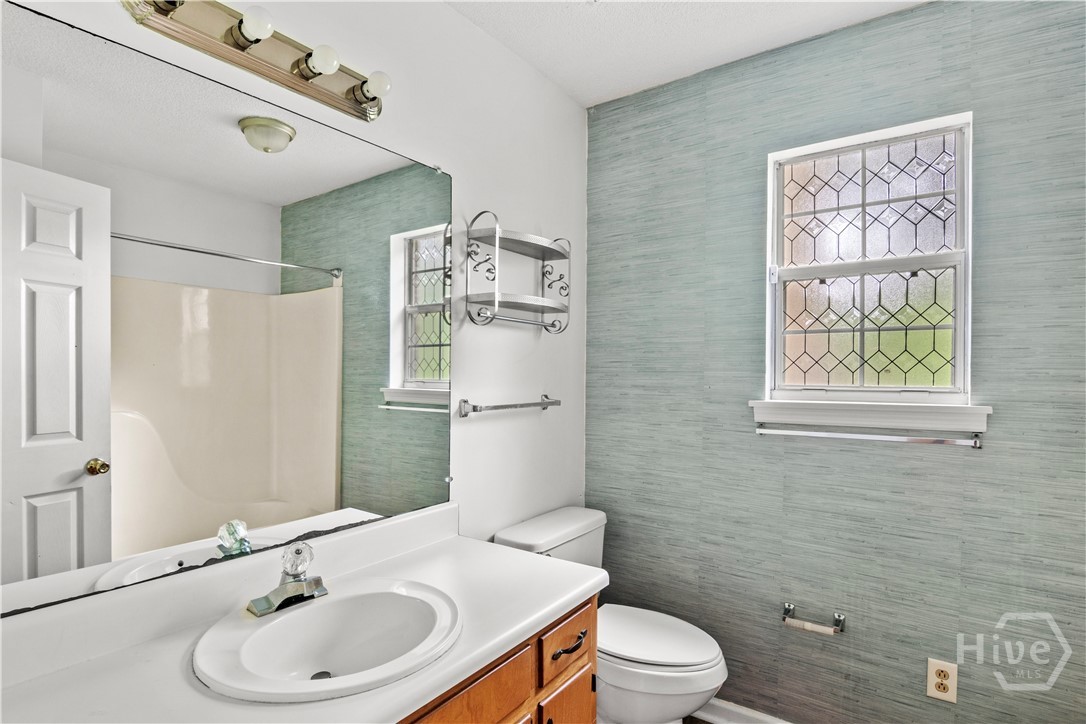 85 Waters Avenue Property Photo 22