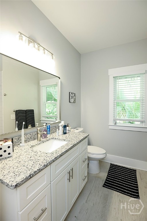 417 W 32nd Street Property Photo 12