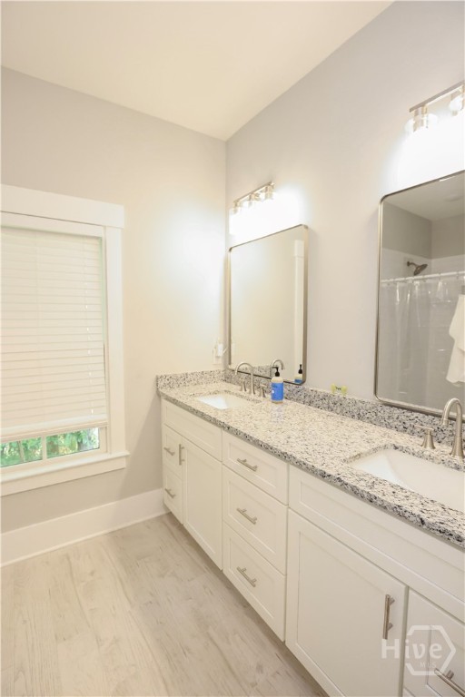 417 W 32nd Street Property Photo 17