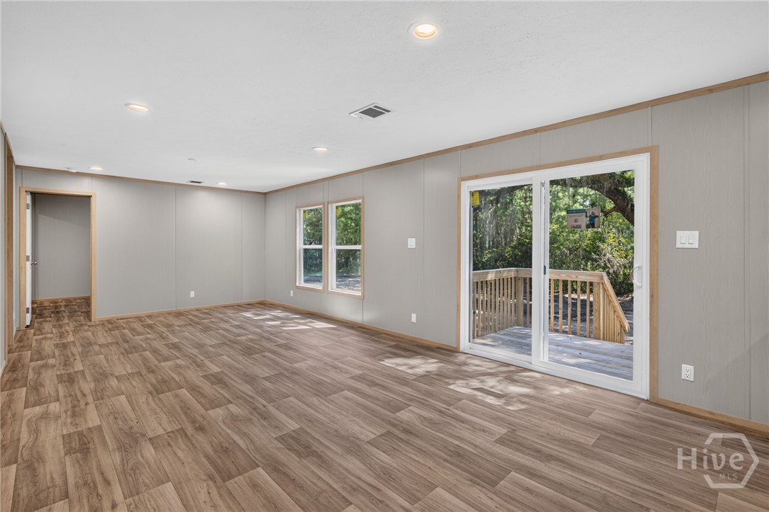 38 Jane Street Property Photo 13