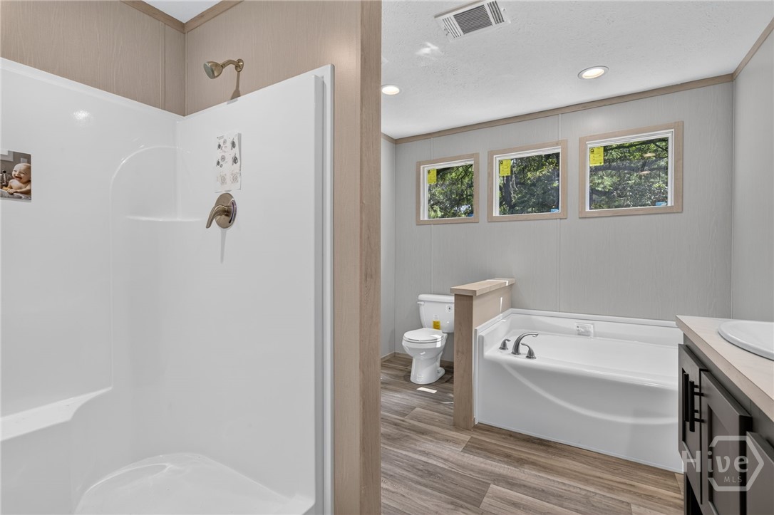 38 Jane Street Property Photo 29