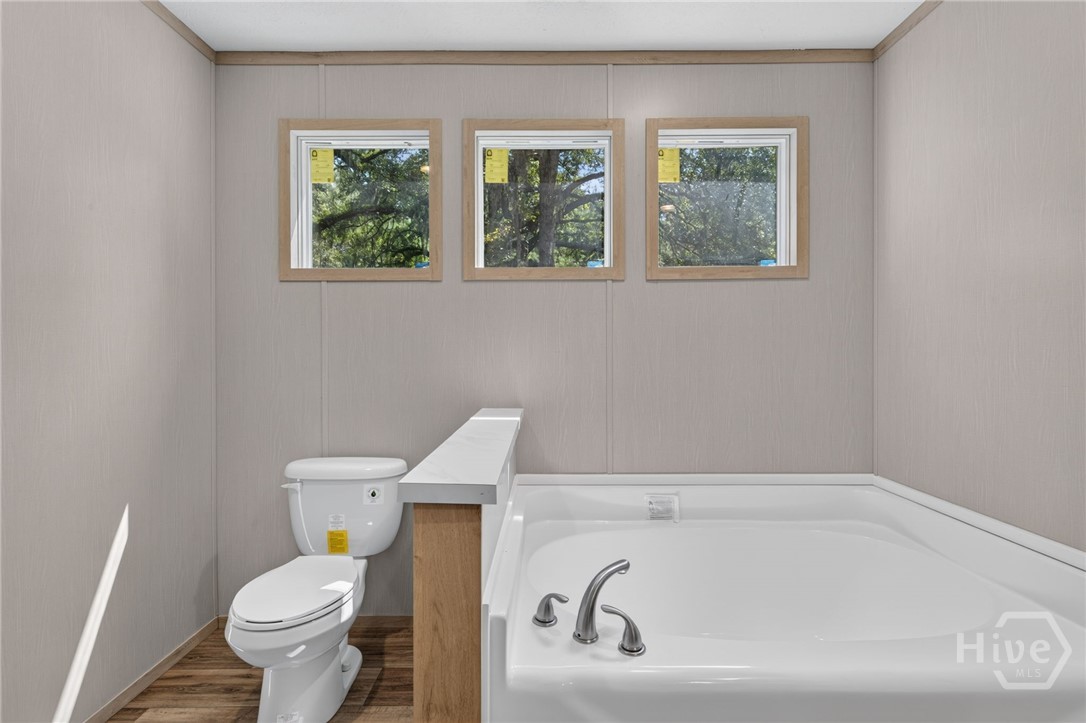 38 Jane Street Property Photo 30