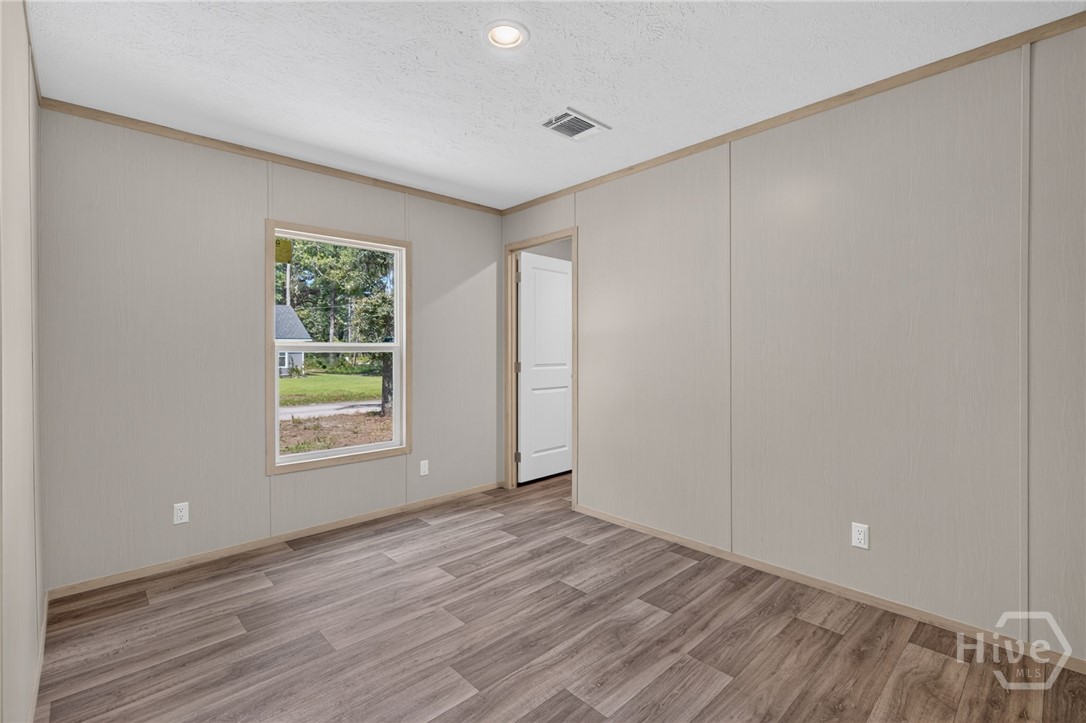 38 Jane Street Property Photo 33