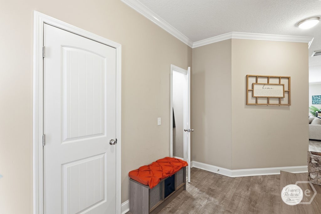 685 Fairview Circle Property Photo 10