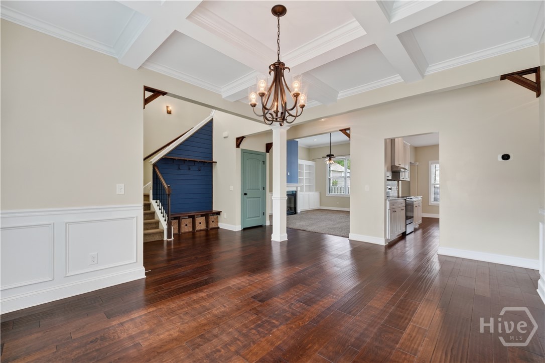 103 Cypress Loop Property Photo 8