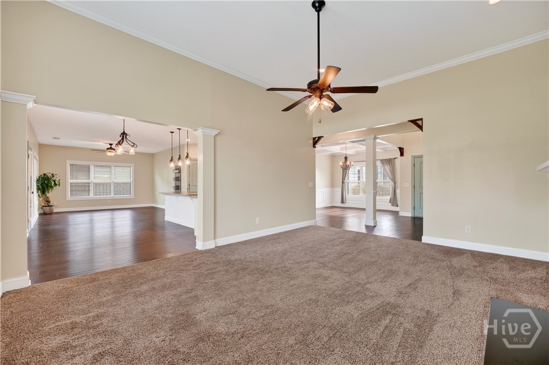 103 Cypress Loop Property Photo 13