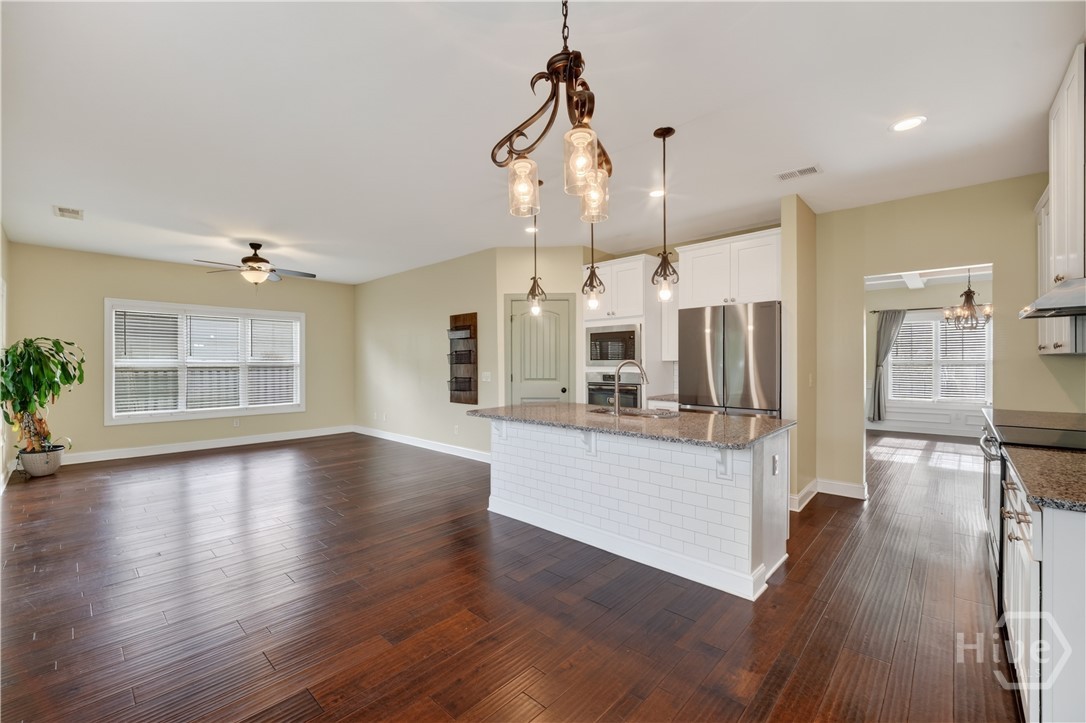 103 Cypress Loop Property Photo 14