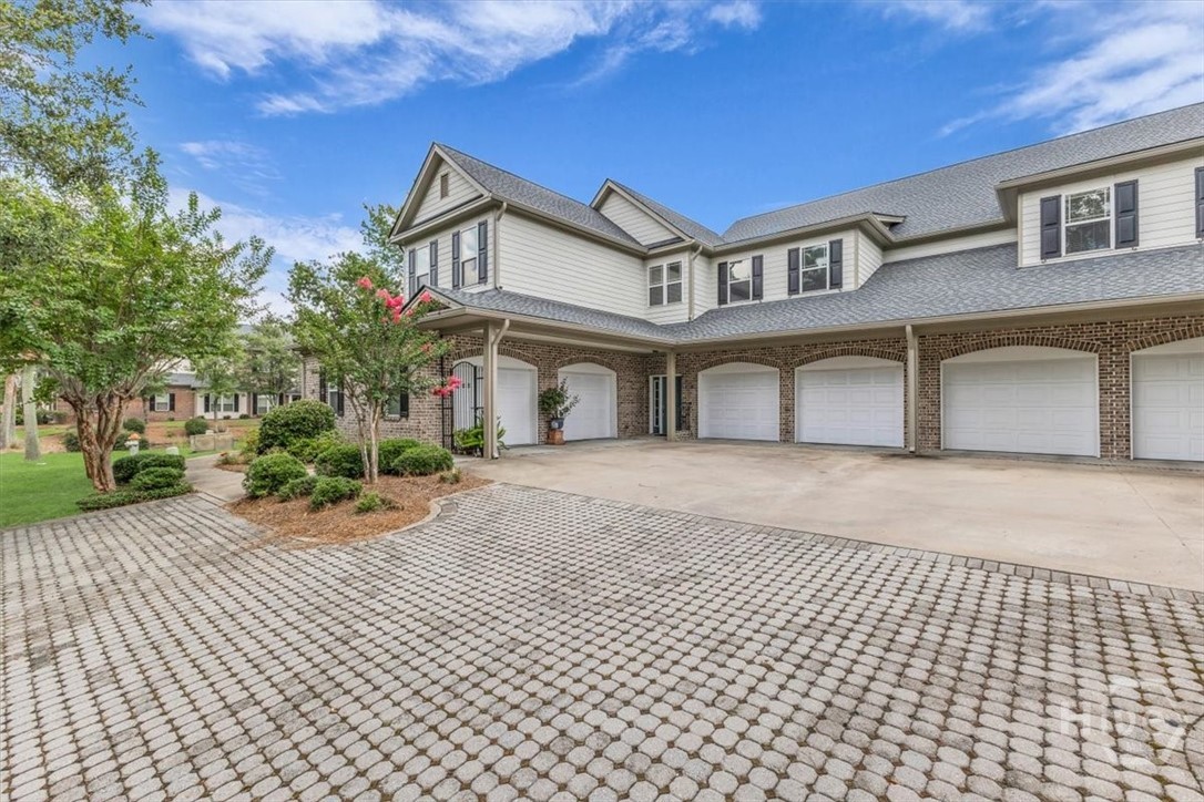 1003 River Oaks Drive Property Photo 1