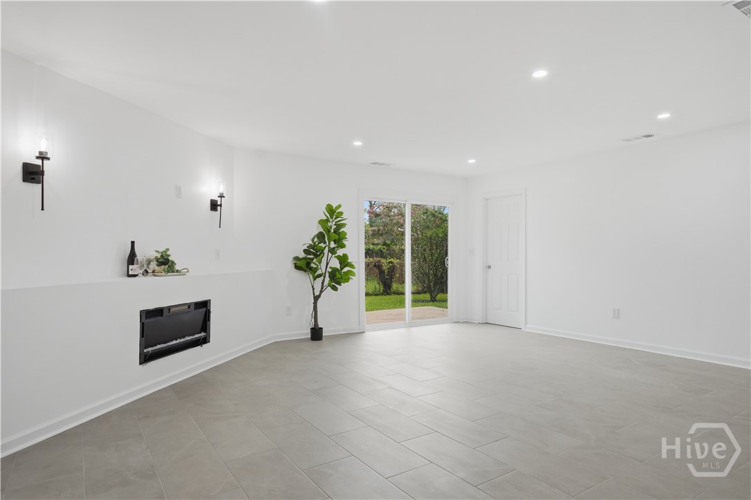 1504 Cathy Street Property Photo 13