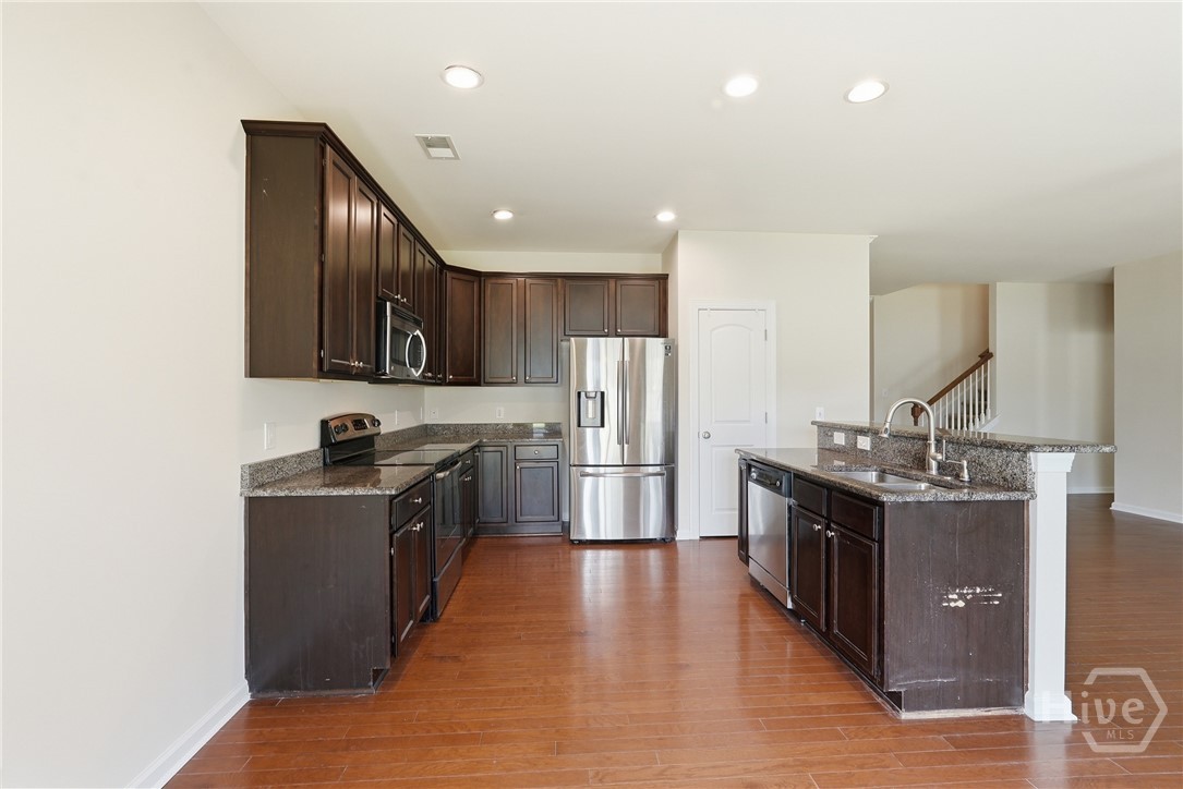 4 Olde Gate Court Property Photo 16