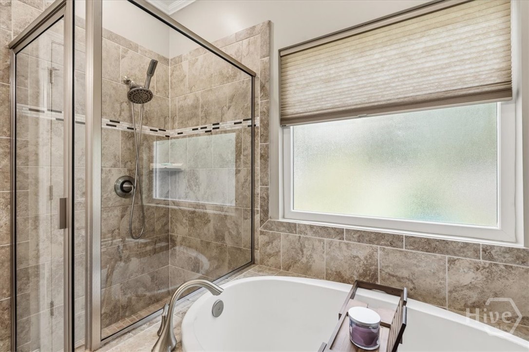 128 Waverly Way Property Photo 31