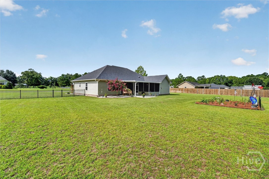 110 Cameron Oaks Drive Property Photo 42