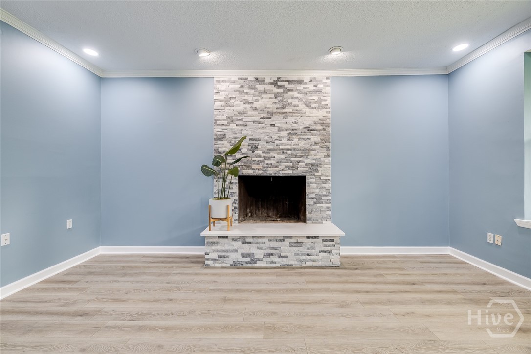 330 Lakeshore Drive Property Photo 6
