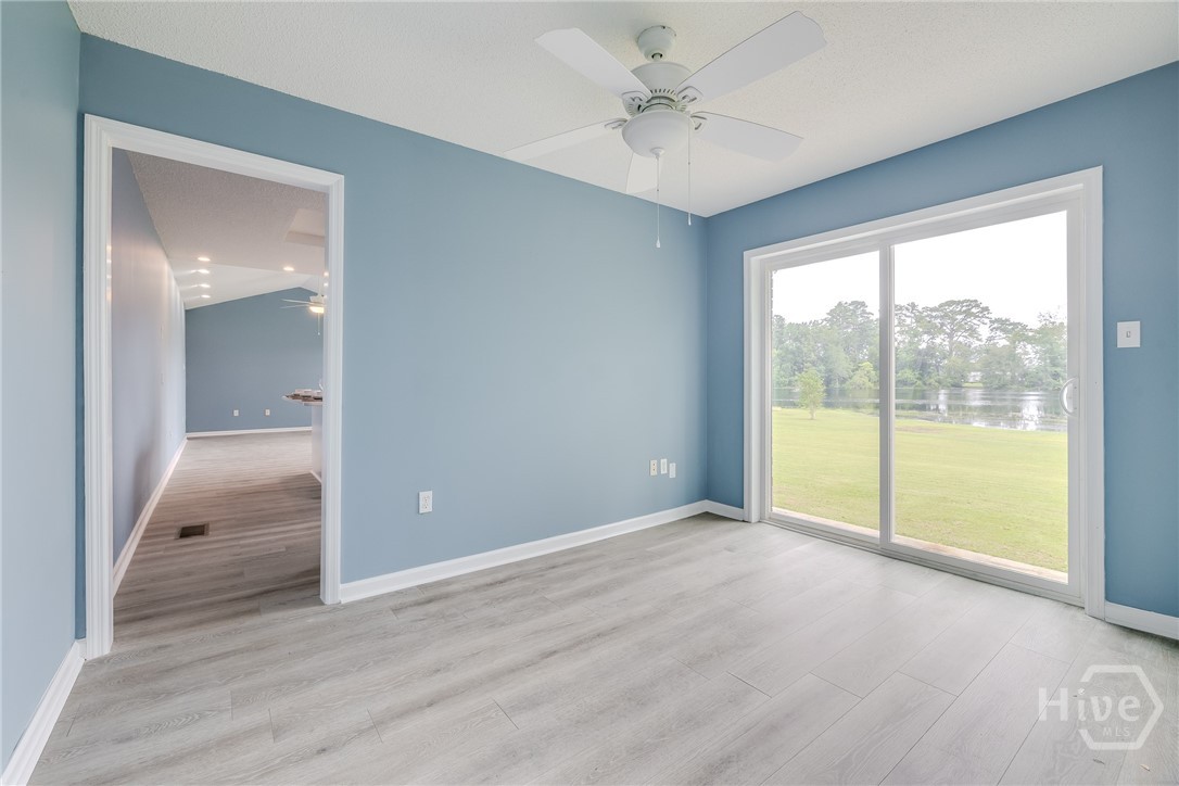 330 Lakeshore Drive Property Photo 16