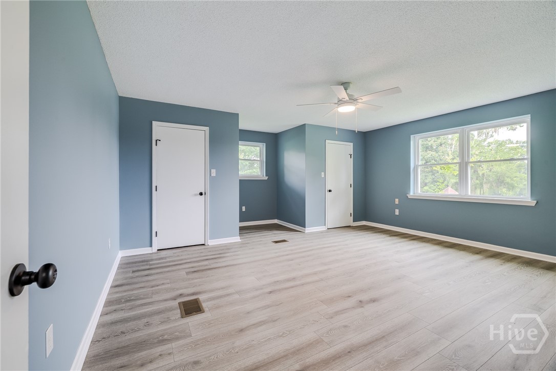 330 Lakeshore Drive Property Photo 20