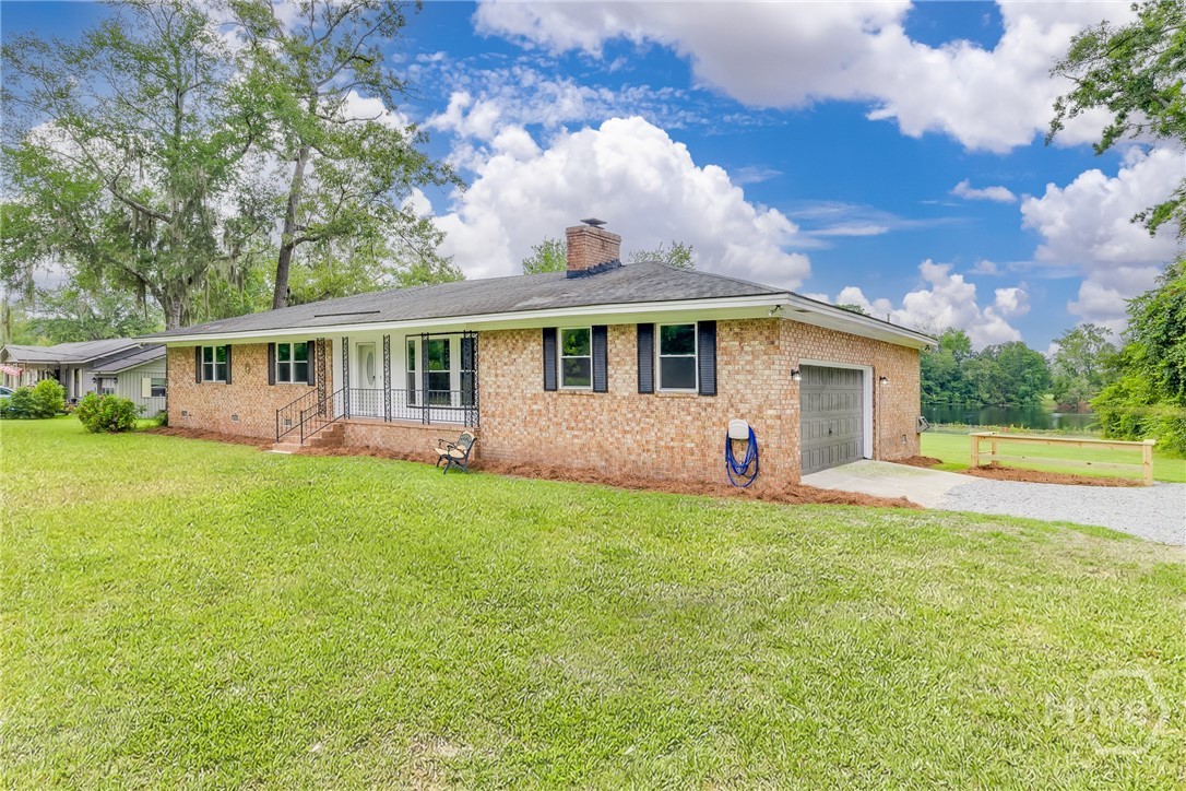 330 Lakeshore Drive Property Photo 42