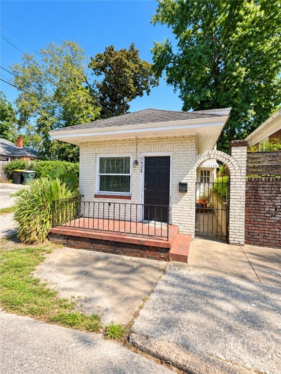 3408 E Reynolds Street Property Photo 2