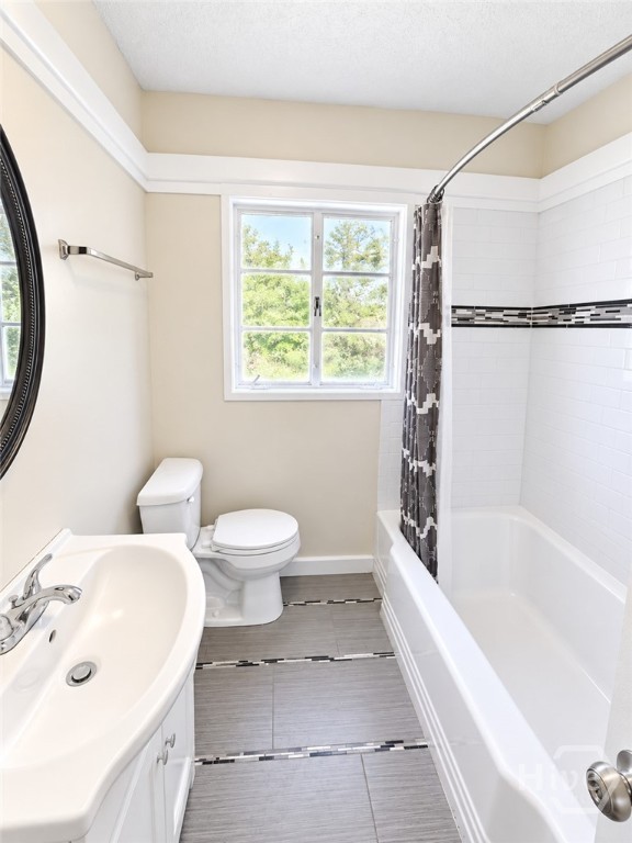 3408 E Reynolds Street Property Photo 7