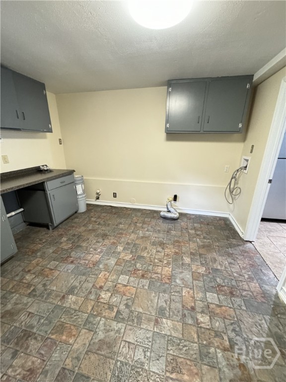 319 Windsor Road Property Photo 13
