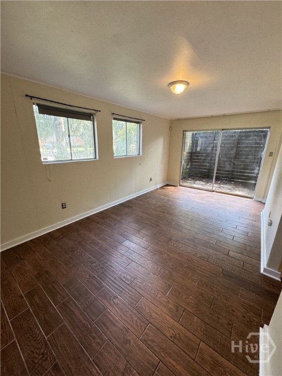 319 Windsor Road Property Photo 18