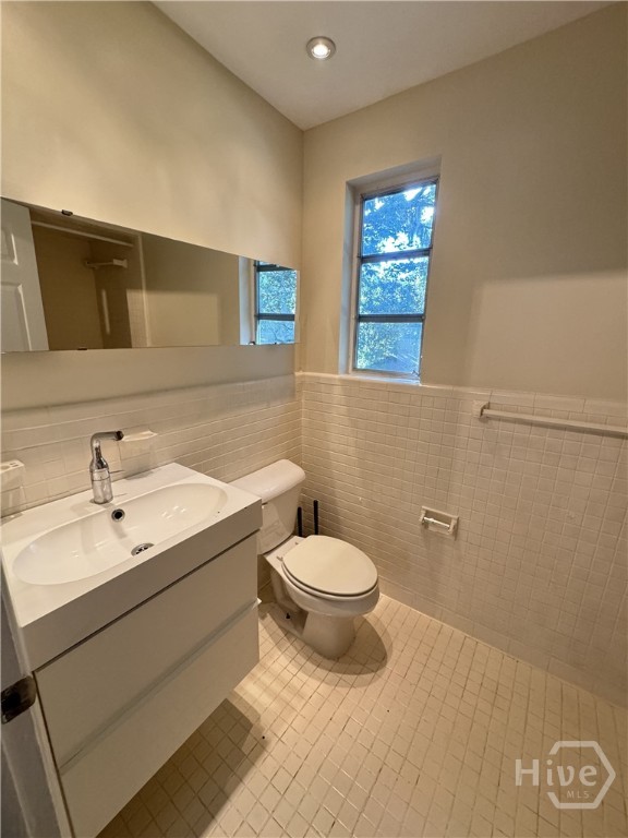 319 Windsor Road Property Photo 27