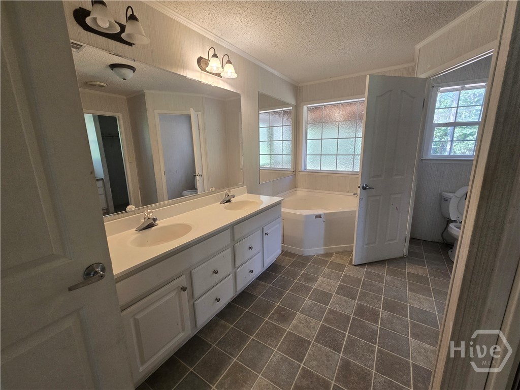 110 Bird Road Property Photo 16