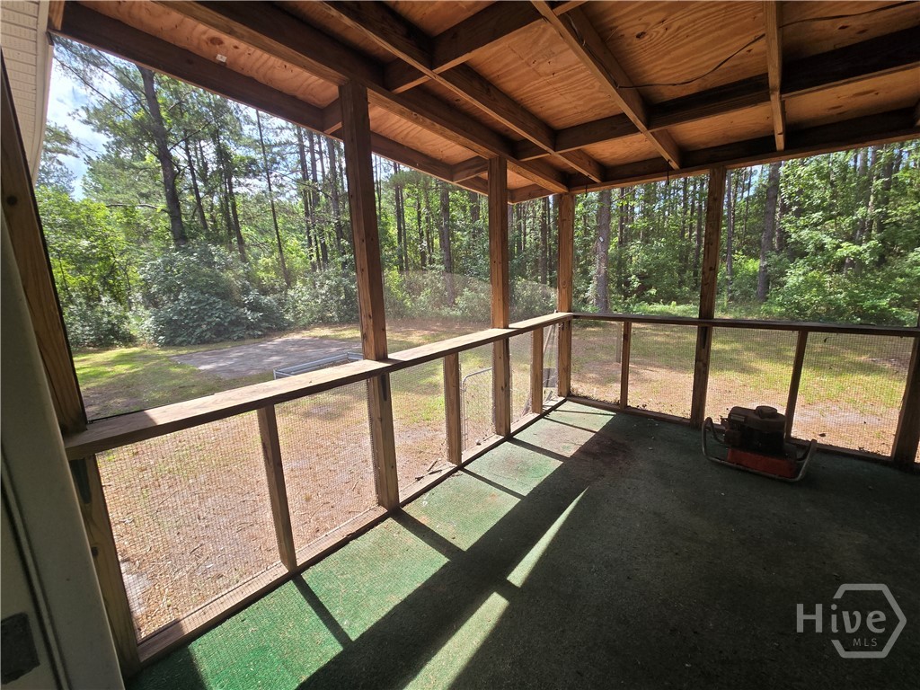 110 Bird Road Property Photo 32