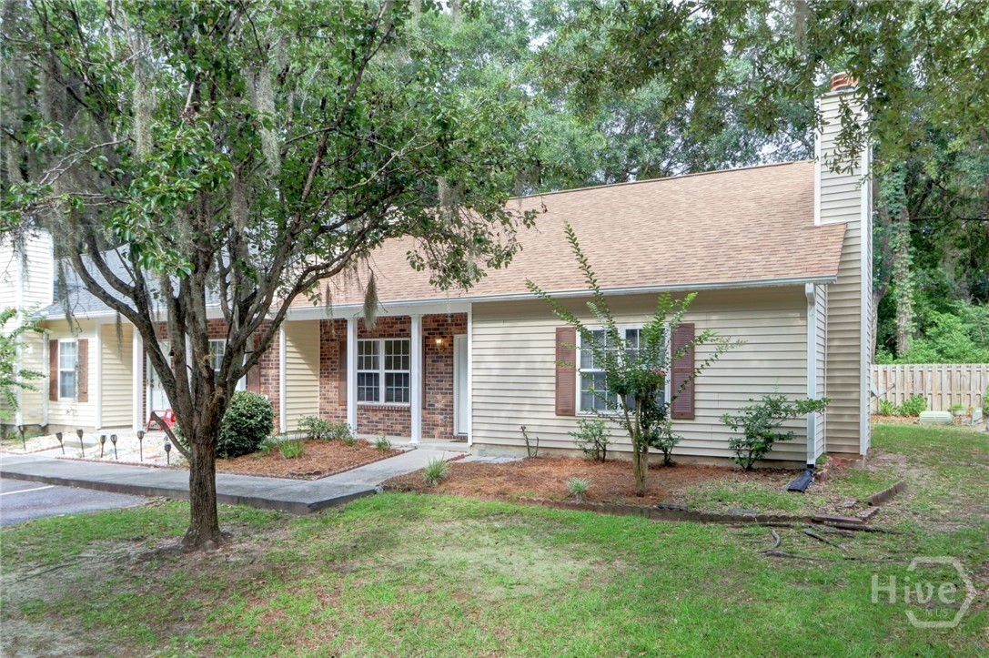 10 Chaintree Drive Property Photo 3